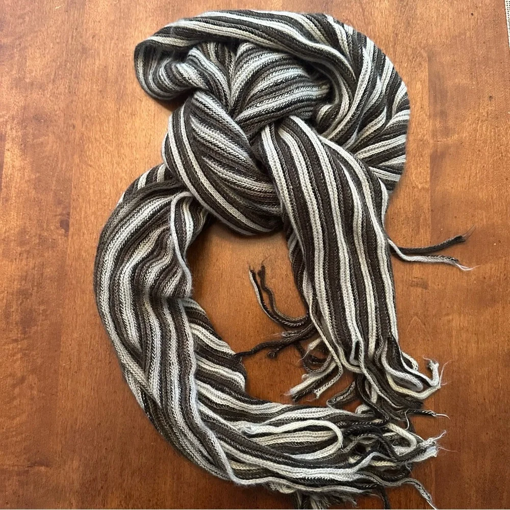 Joseph Abboud gray brown cream scarf